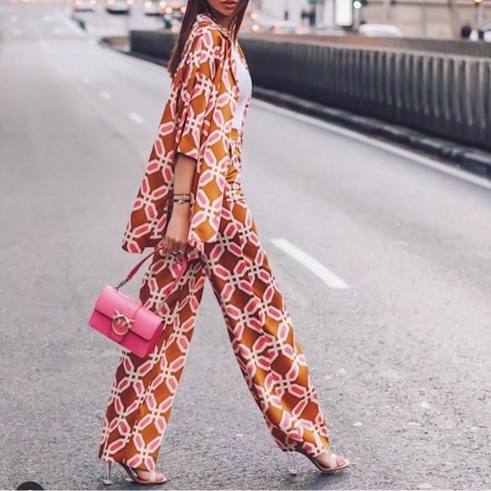 Zara Set Printed 2 Piece Matching Set Size Xs - image 4